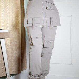 MANIERE DE VOIR - Cargo Khaki Pants with Pockets and Zipper Holder